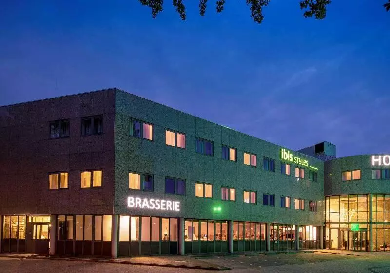 Hotelli Ibis Styles Almere