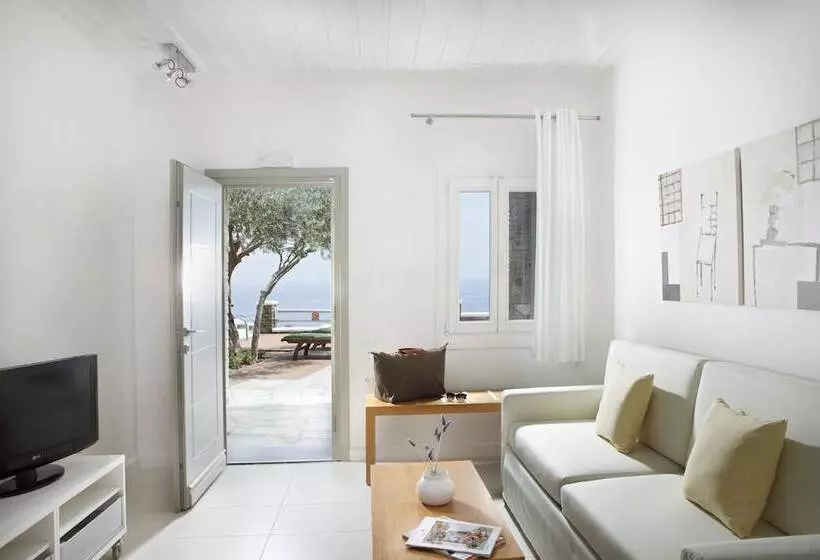 Hotelli Selana Suites