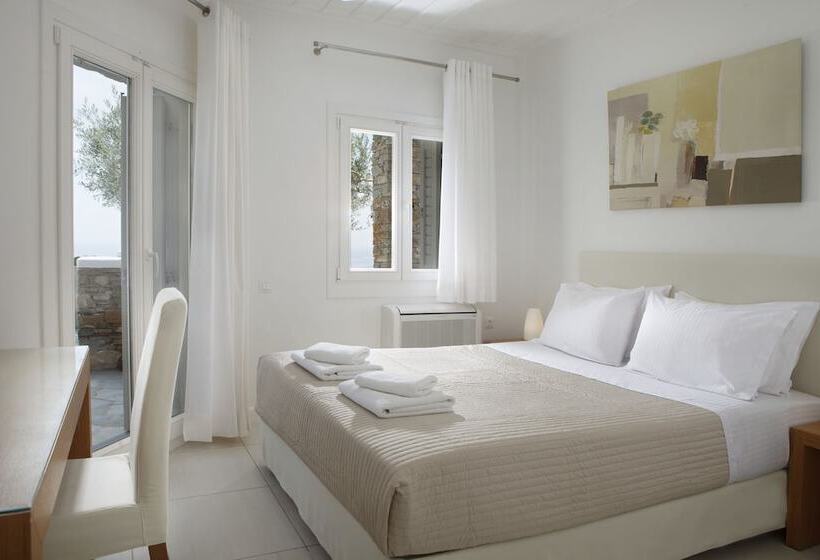 בית מלון כפרי Selana Suites