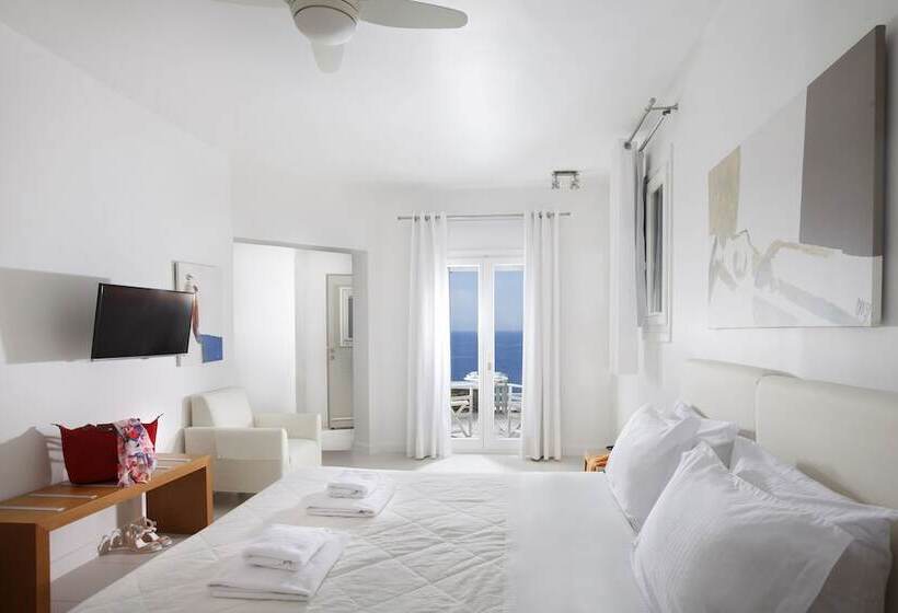 בית מלון כפרי Selana Suites