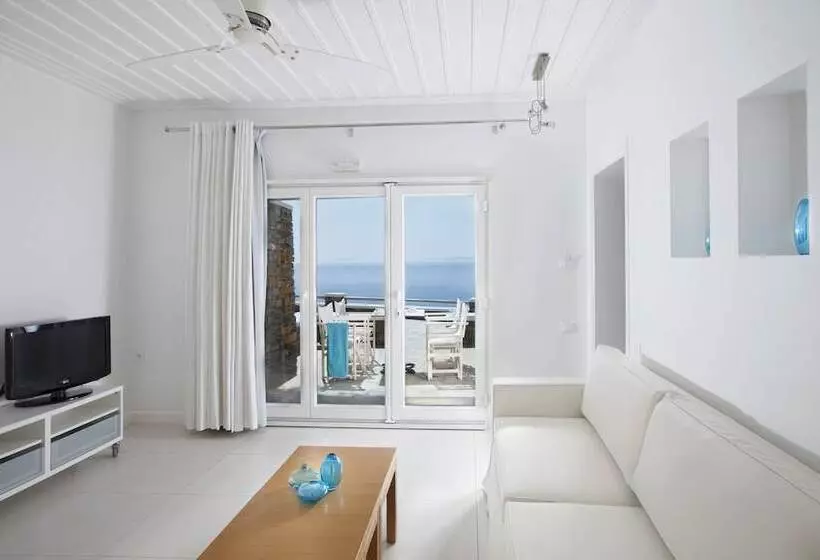 Hotelli Selana Suites