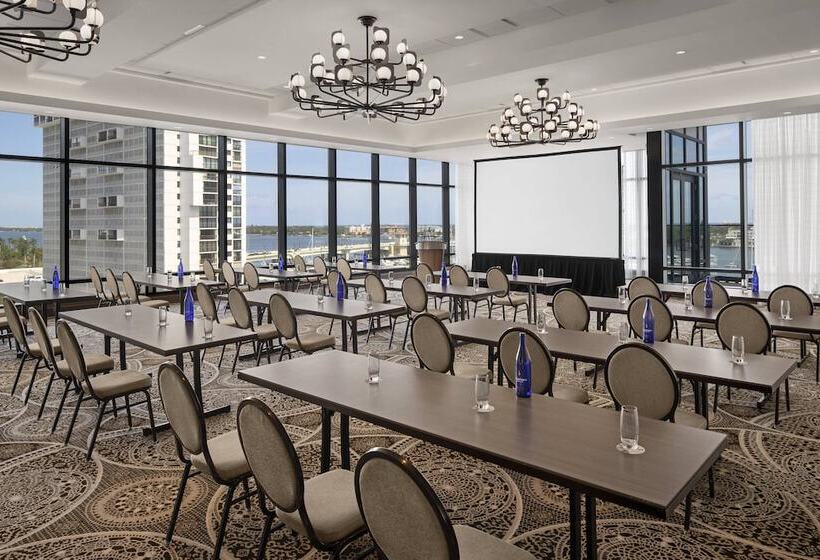 هتل The Ben, Autograph Collection