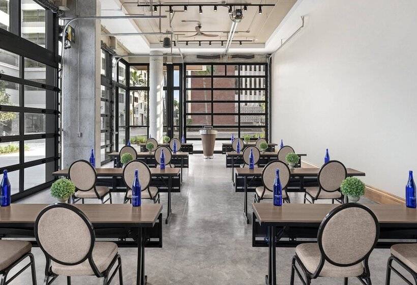 هتل The Ben, Autograph Collection