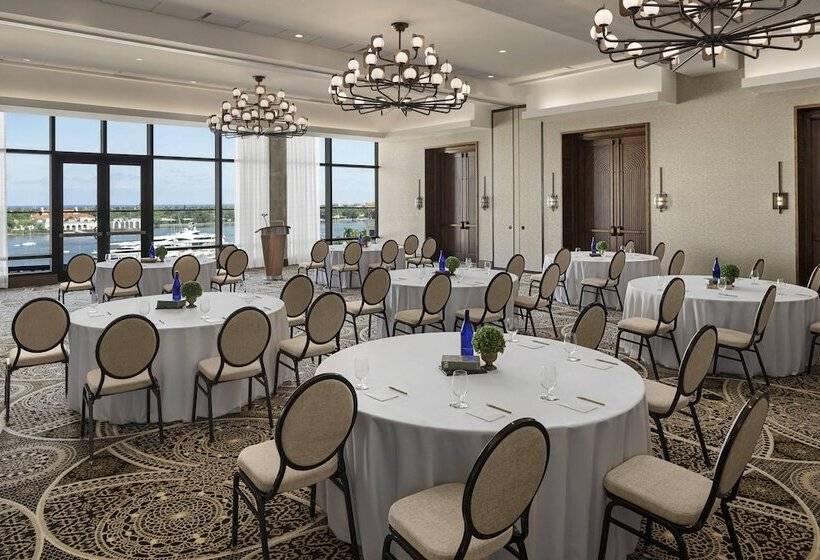 هتل The Ben, Autograph Collection