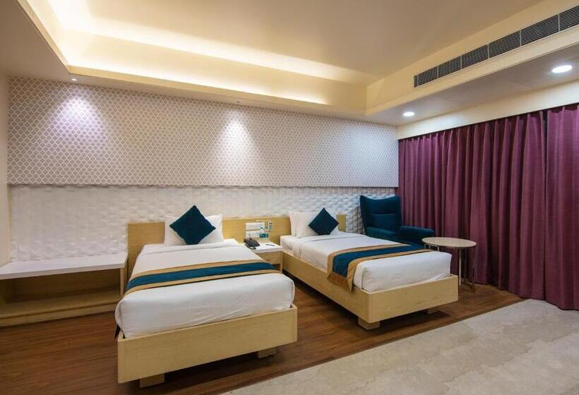 호텔 Ziona Luxurious