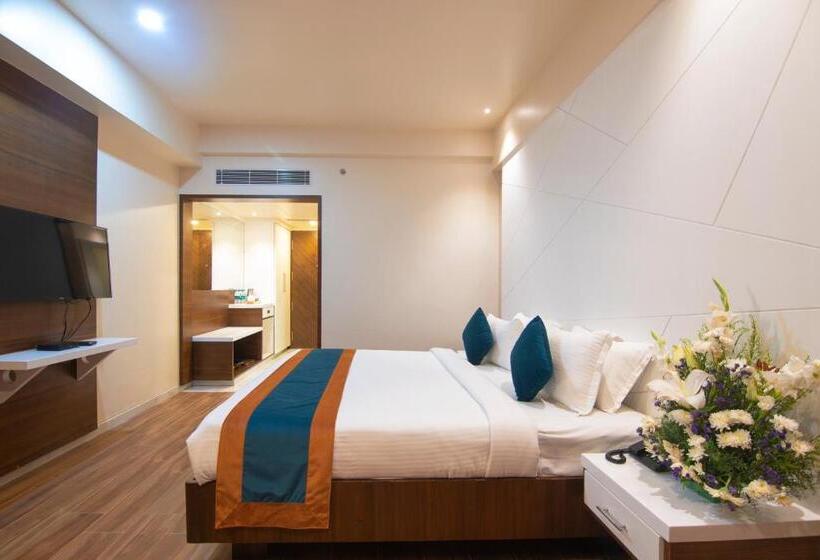 호텔 Ziona Luxurious