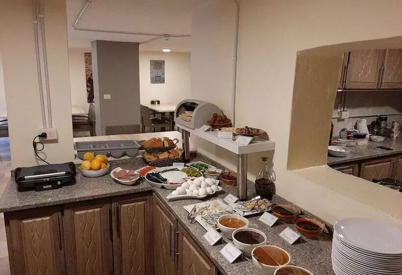 هتل Layaali Amman