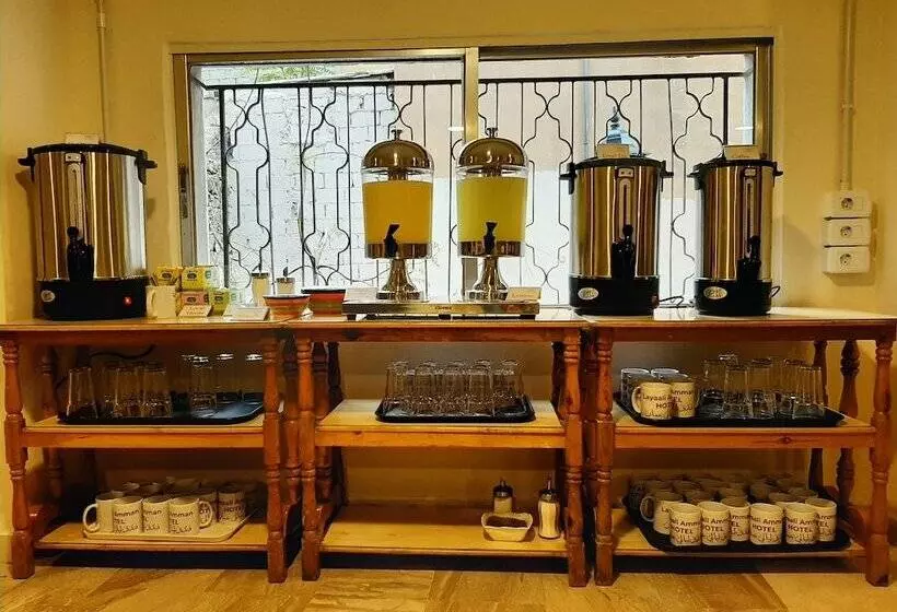 هتل Layaali Amman