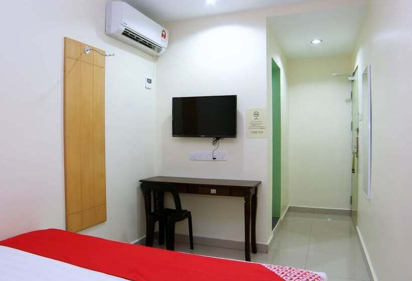 فندق Oyo 44054 Holiday Mansion Inn