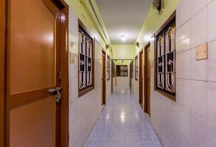 Hotell Spot On 45777 Triplicane High Rd