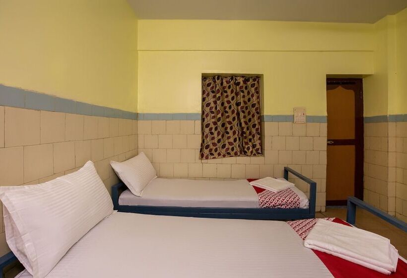 Hotell Spot On 45777 Triplicane High Rd