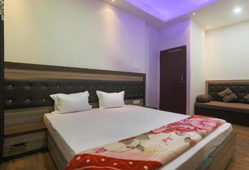 Hotel Spot On 46625  Punjab Residency