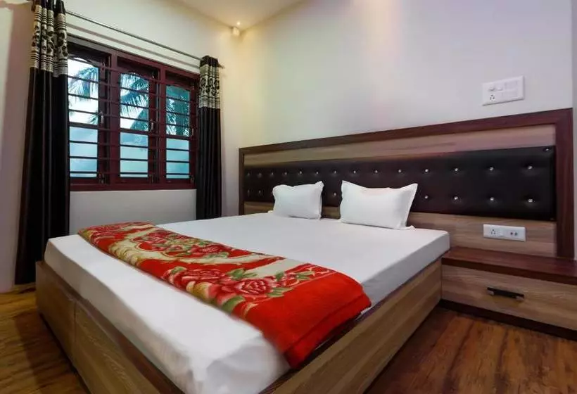Hotelli Spot On 46625 Punjab Residency