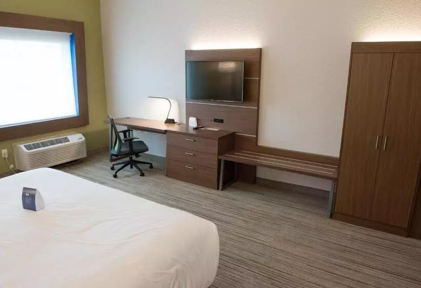 ホテル Holiday Inn Express & Suites   Warsaw   E Center, An Ihg