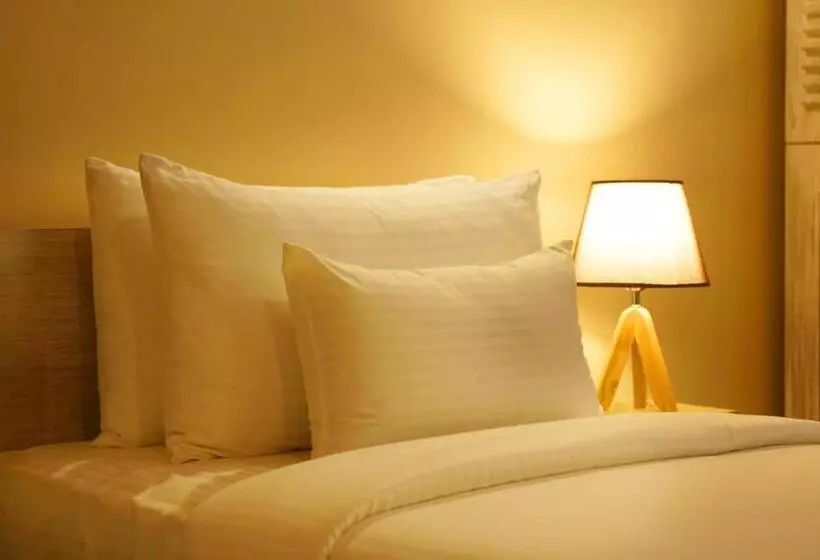 ホテル Olinia Airport