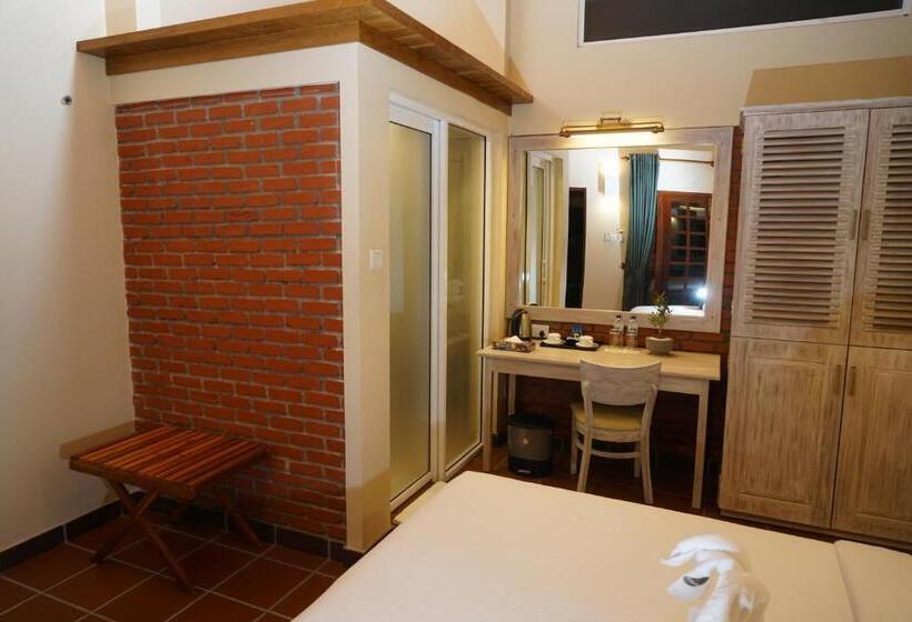 ホテル Olinia Airport