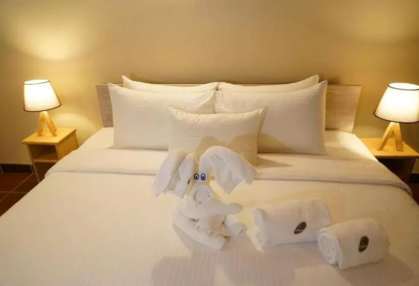 ホテル Olinia Airport