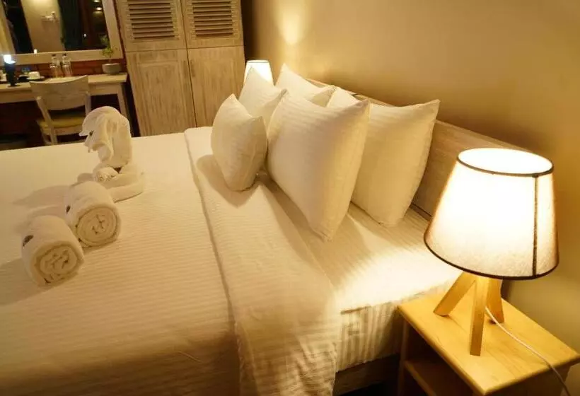 ホテル Olinia Airport