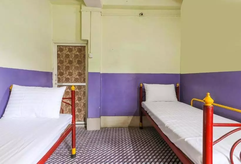Hotelli Spot On 45378 Chaman Lodge