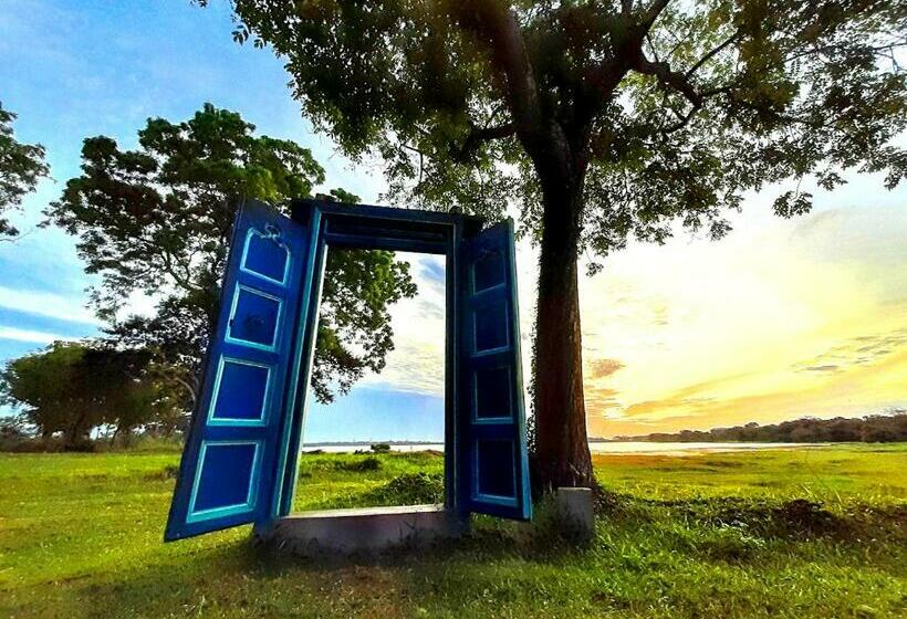 호텔 The Lake Forest