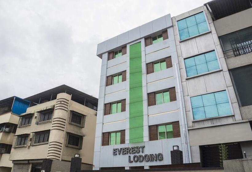 Hotell Treebo Trip Everest Lodging