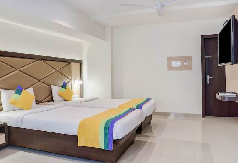 Hotell Treebo Trip Everest Lodging