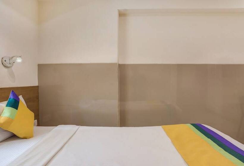 Hotell Treebo Trip Everest Lodging