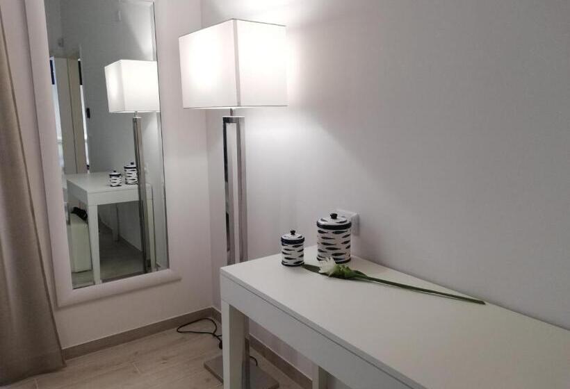 Pensjonat Kaloneiro Guest House