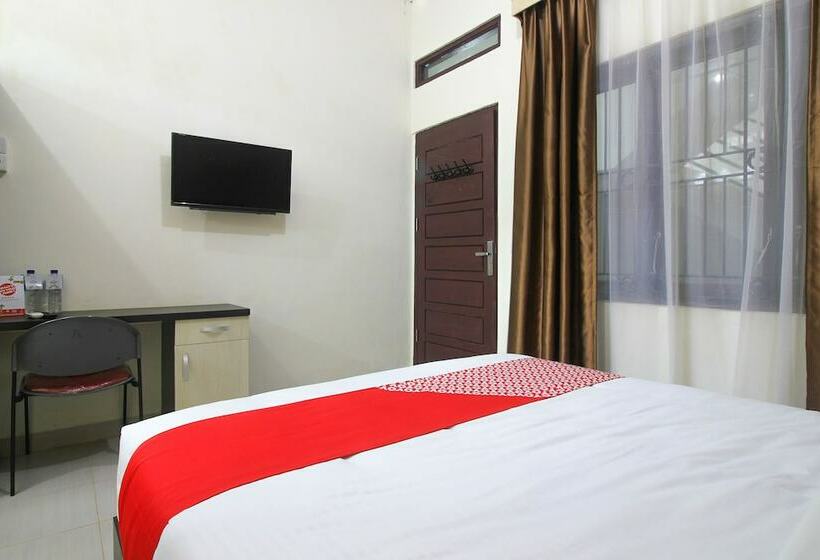 فندق Oyo 962 Family Residence