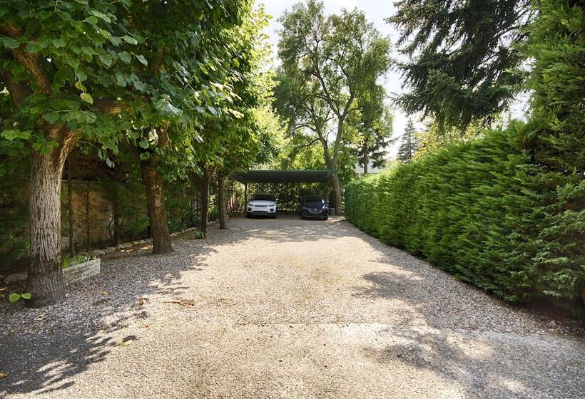 بنسيون El Porxo B&b