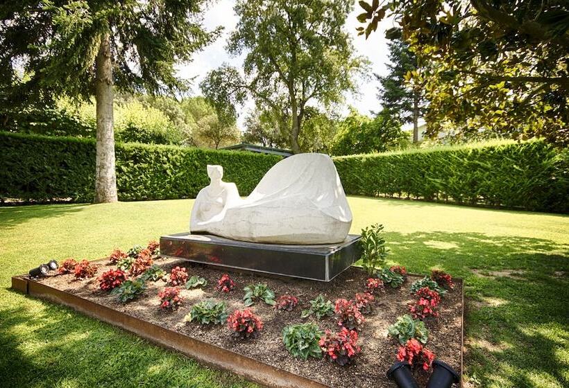 بنسيون El Porxo B&b