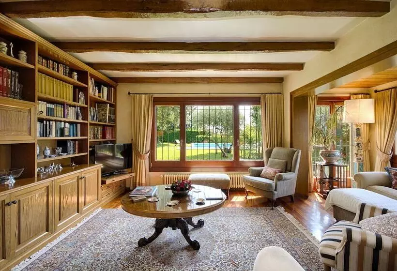 پانسیون El Porxo B&b