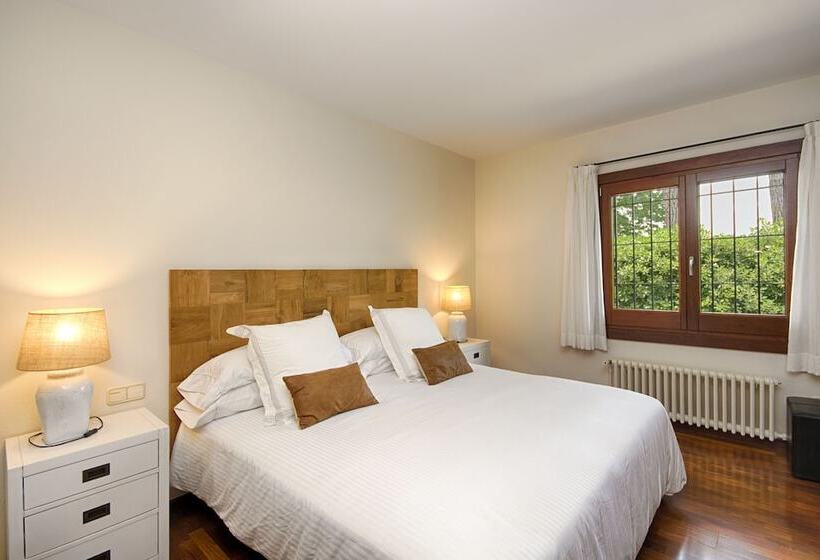 بنسيون El Porxo B&b