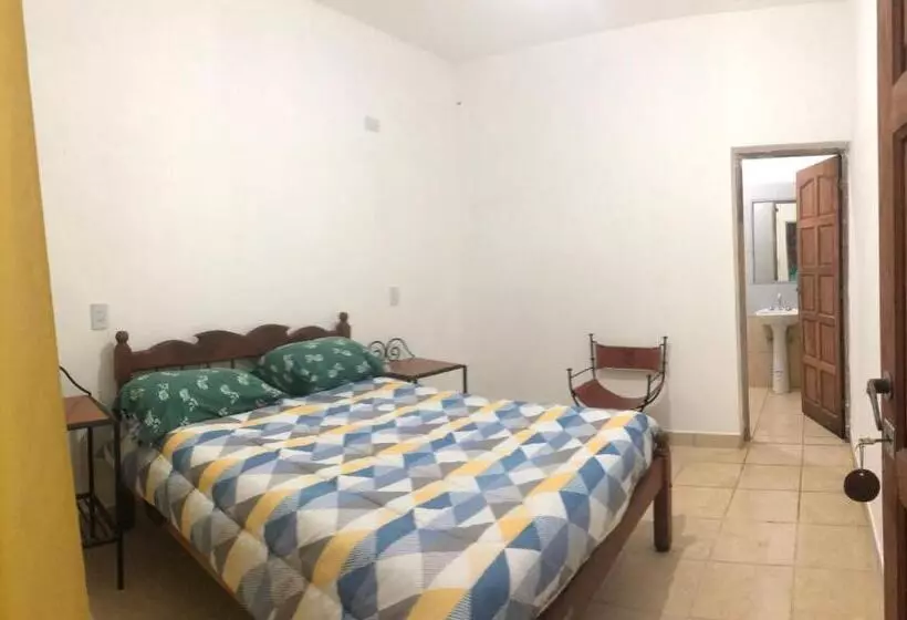 Majatalo Hostal Los Faroles Chicoana