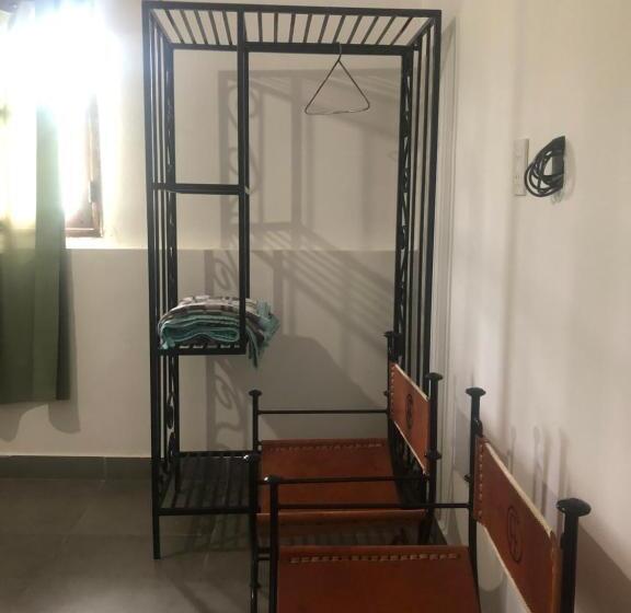 Pension Hostal Los Faroles Chicoana