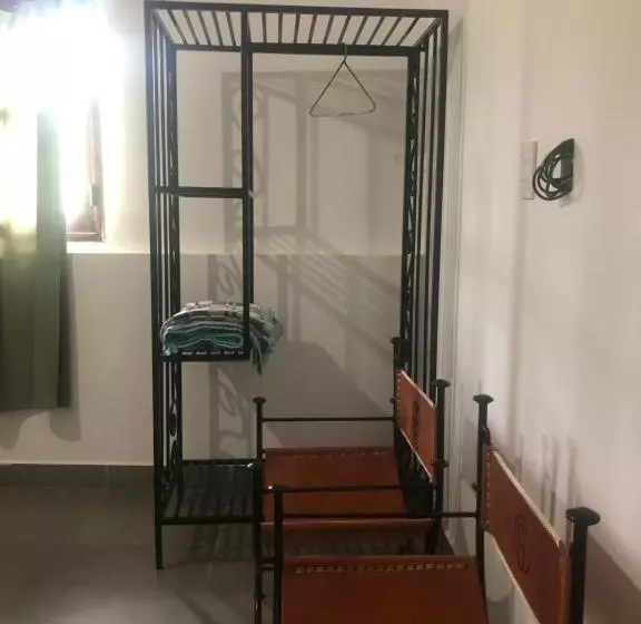 Majatalo Hostal Los Faroles Chicoana