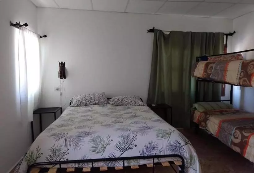 Majatalo Hostal Los Faroles Chicoana