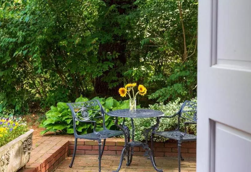 مبيت وإفطار Brampton 1860