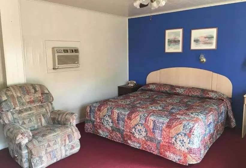 Hotelli Azure Hills Inn And Suites