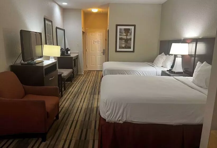 Hotel Baymont By Wyndham Houston/westchase