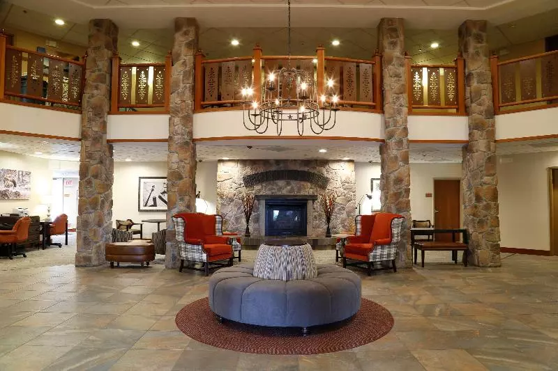 Отель Best Western Rocky Mountain Lodge