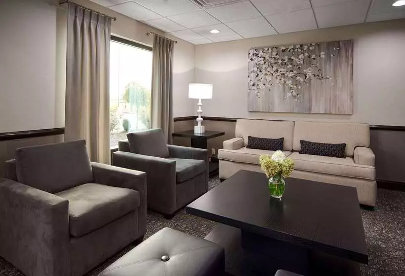 Hotelli Best Western Suites Columbus