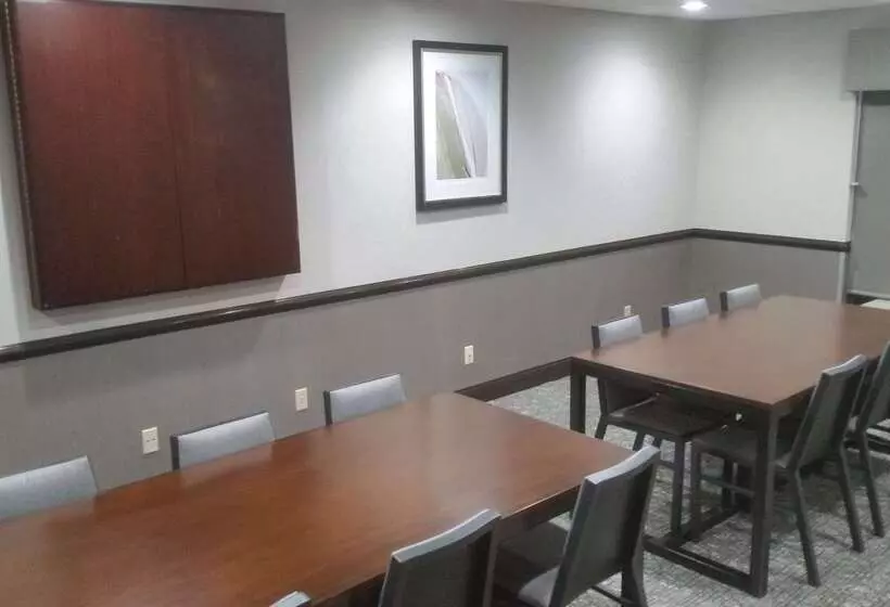 Hotelli Best Western Suites Columbus