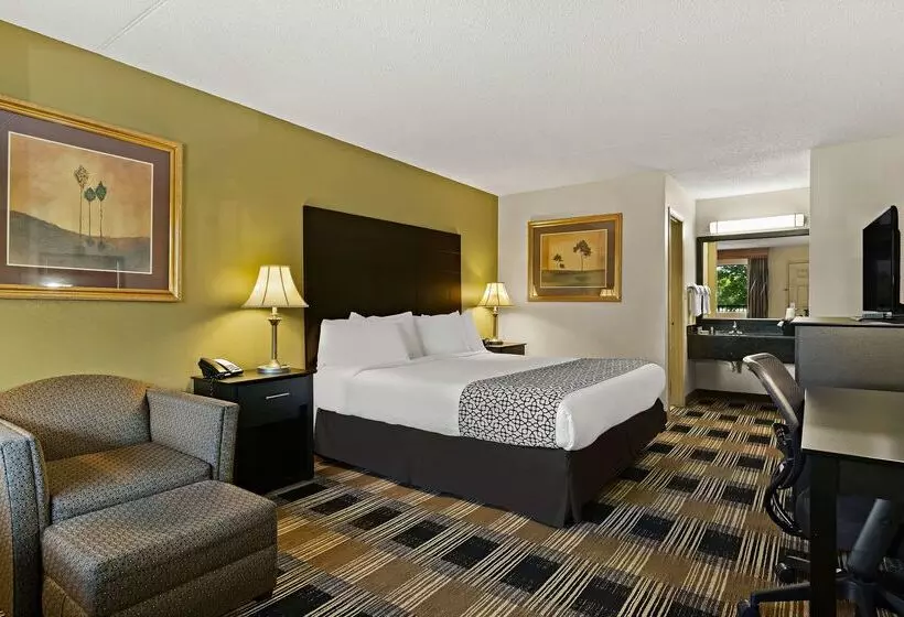 هتل Best Western Windsor Suites