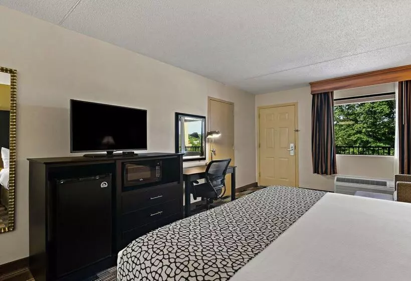 هتل Best Western Windsor Suites