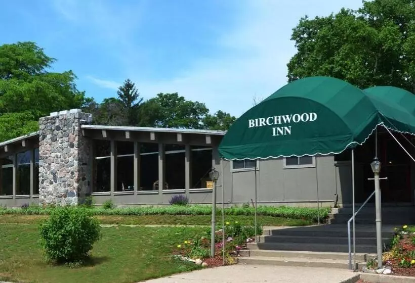 酒店 Birchwood Inn