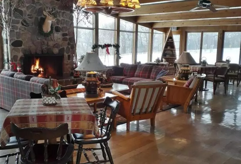 酒店 Birchwood Inn