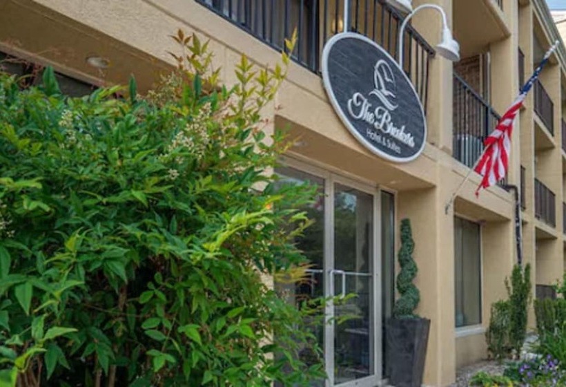 The Breakers Hotel & Suites