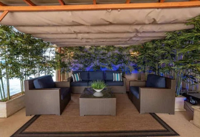 The Breakers Hotel & Suites