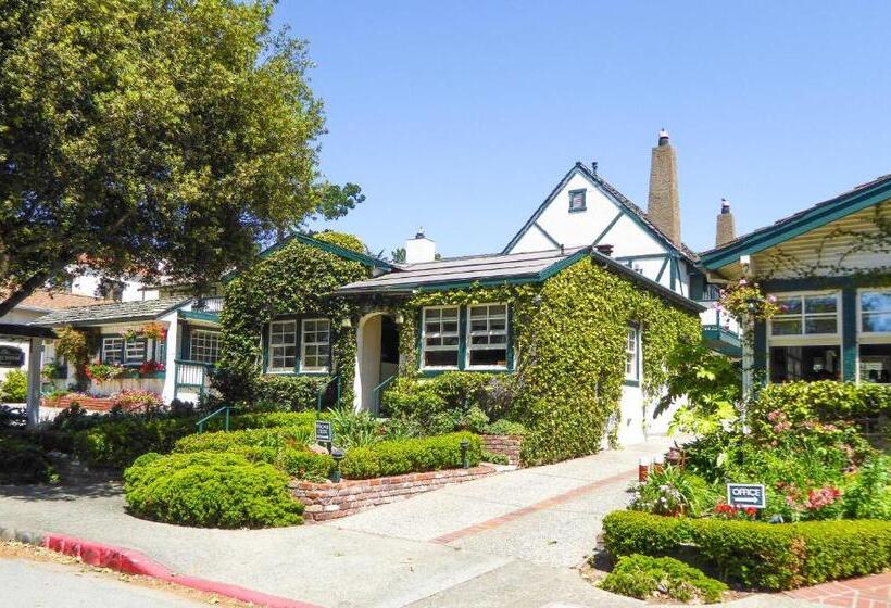 酒店 Briarwood Inn